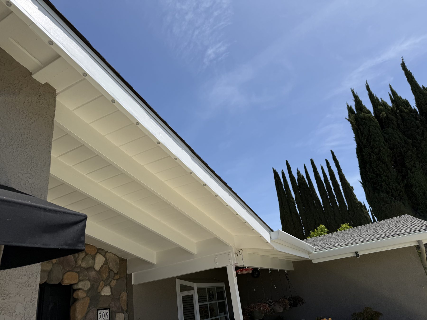 Daytime soffit